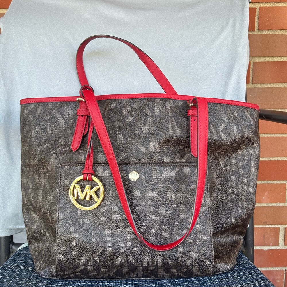 Used Authentic Michael Kors